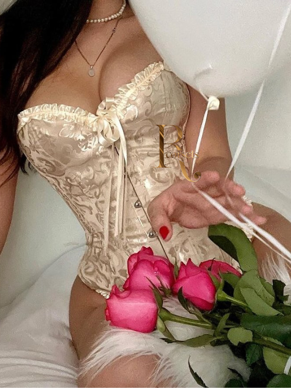 Corset Victoriano Dorado – Elegancia y Confianza Atemporal ✨